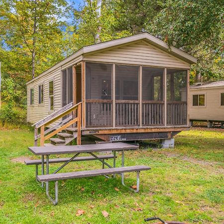 Rondout Valley Camping Resort Deluxe Park Model 11 Accord Номер фото