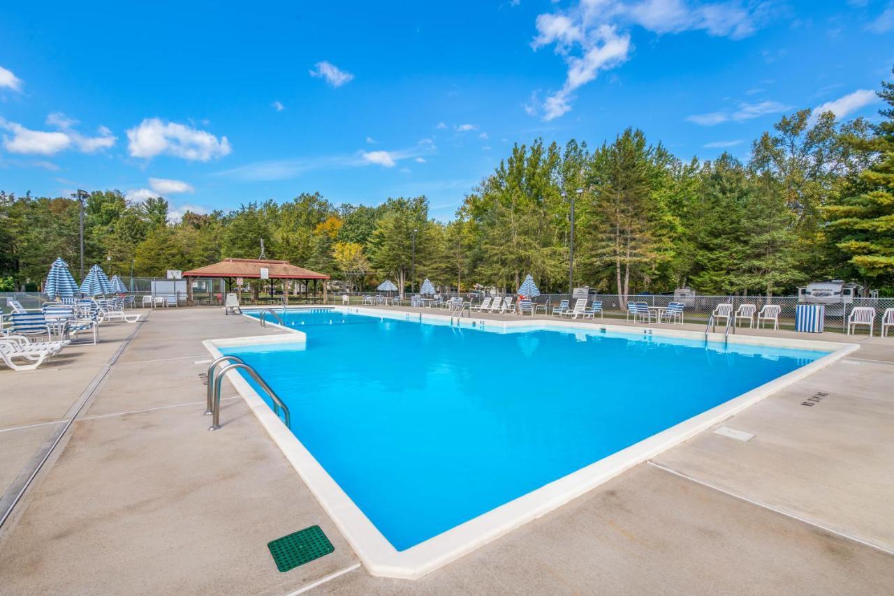 Rondout Valley Camping Resort Deluxe Park Model 11 Accord Экстерьер фото