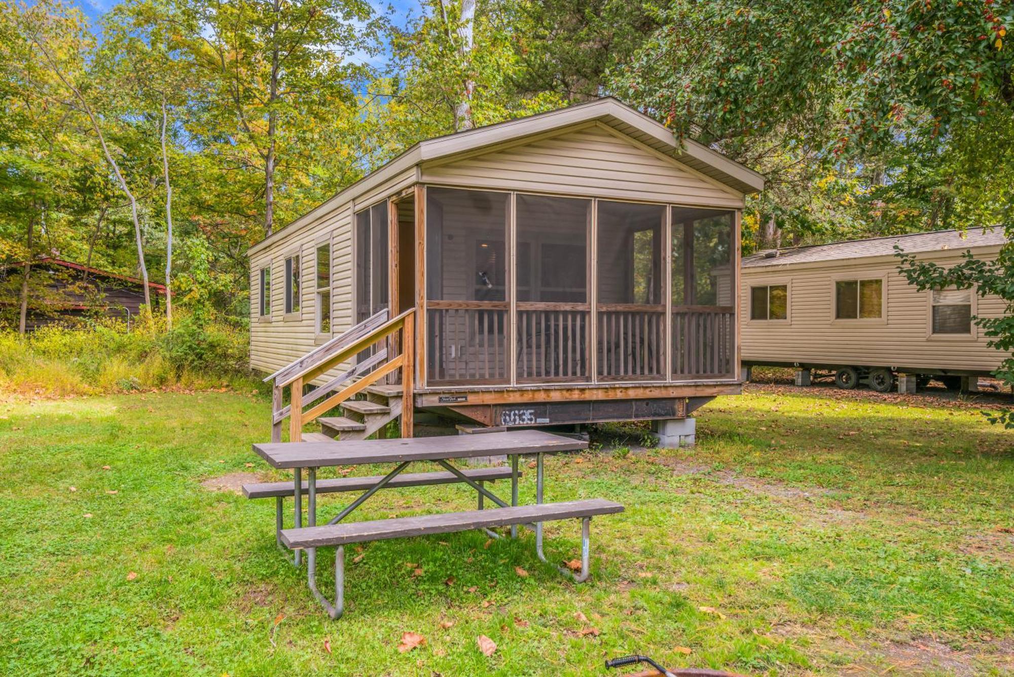 Rondout Valley Camping Resort Deluxe Park Model 11 Accord Номер фото